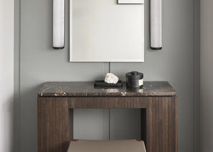 Отель Boutique Benedict 5*